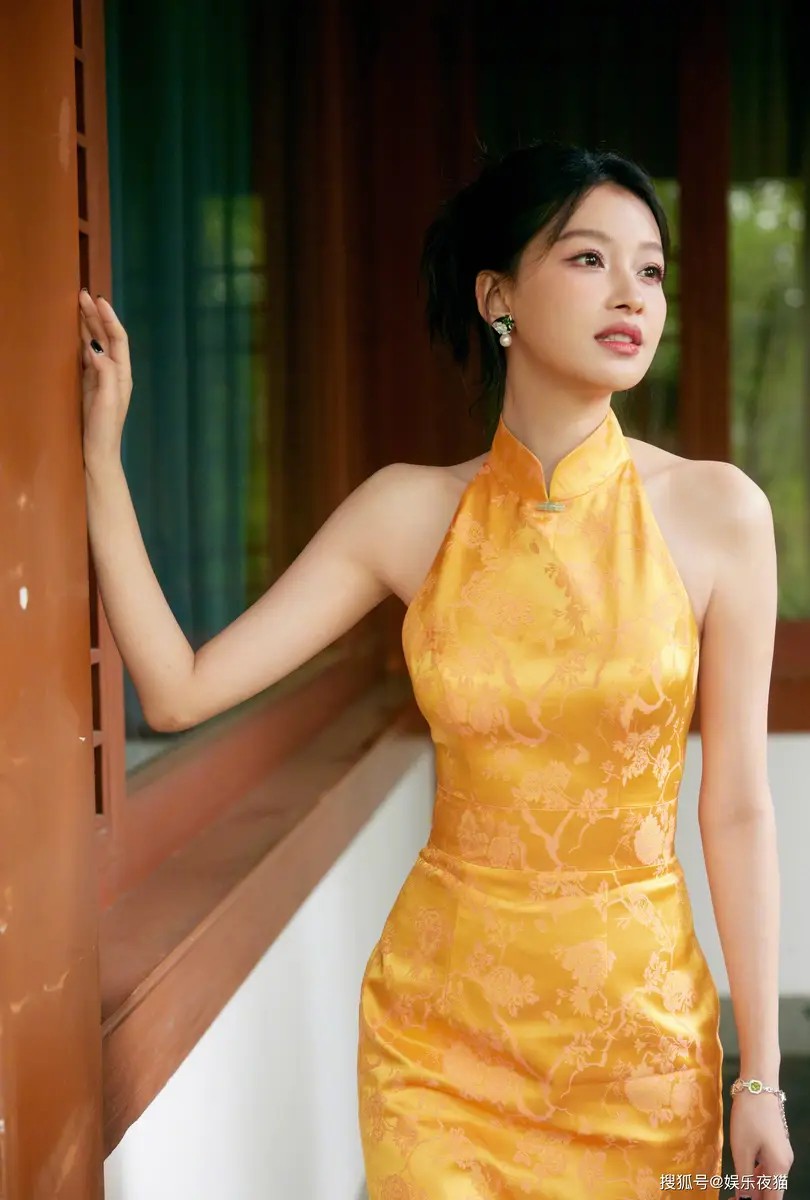 谢妈公开账号引热议,小女儿手写纸条曝光,谢岳谎言被揭穿?