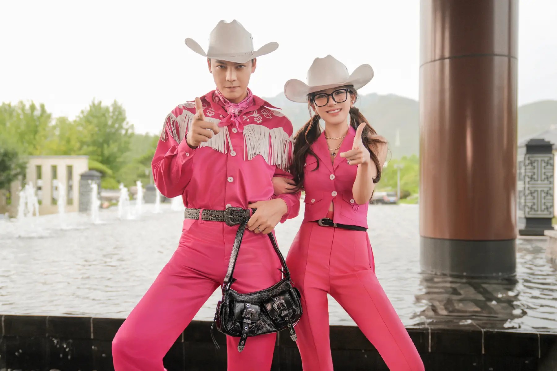 36岁谈莉娜婚礼被指寒酸引热议