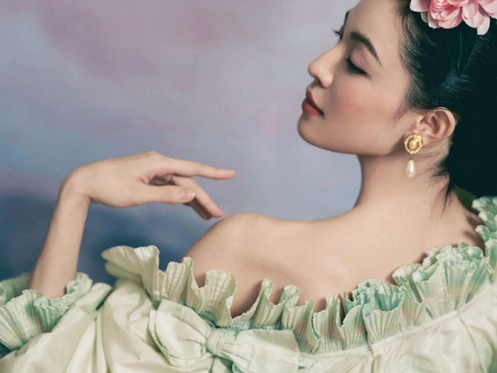 李小龙去世后，妻子琳达嫁给他的徒弟汤姆，如今80岁的她怎样了？