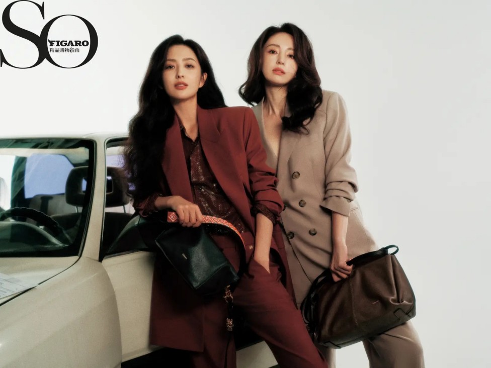 TVB小花与恋综男友：甜蜜恋爱与事业携手