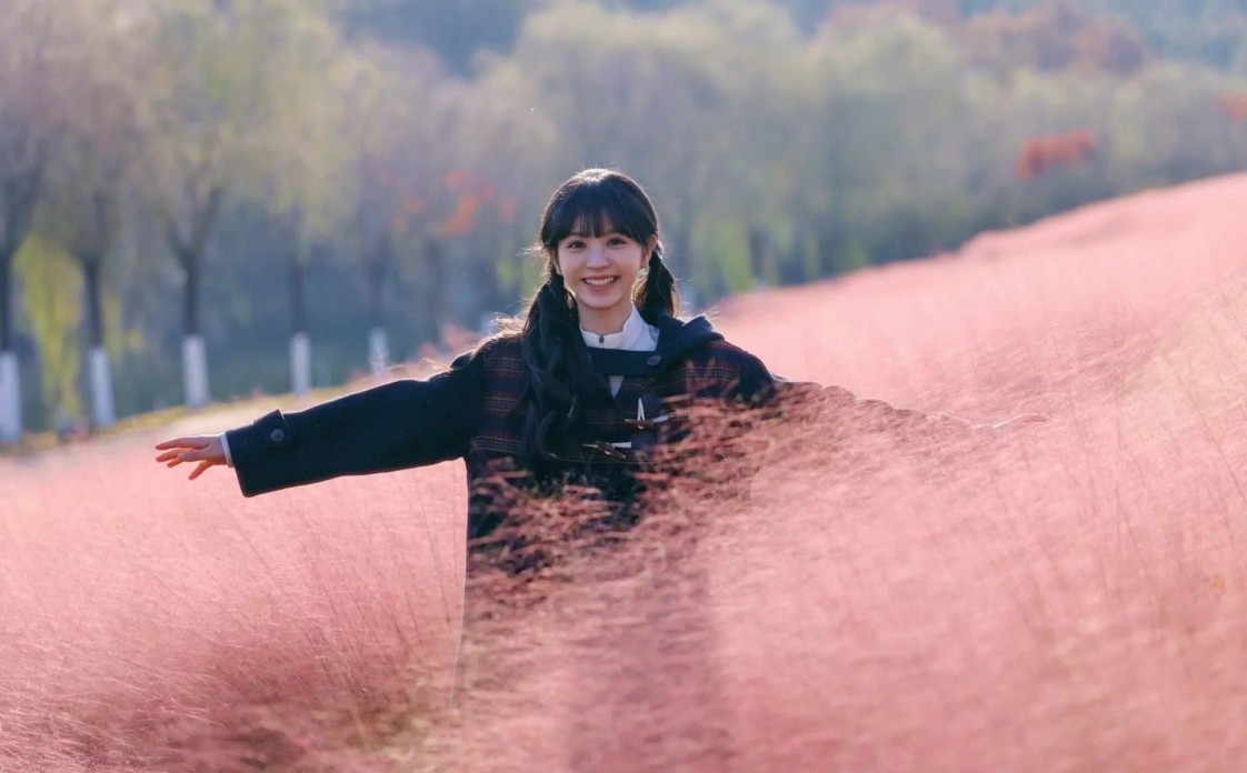 恭喜！58岁黄泽锋为小女儿办百日宴，妻子剖腹生二胎历经艰辛