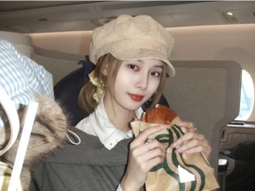 Lisa闪耀路易威登首尔活动：时尚与魅力的完美绽放