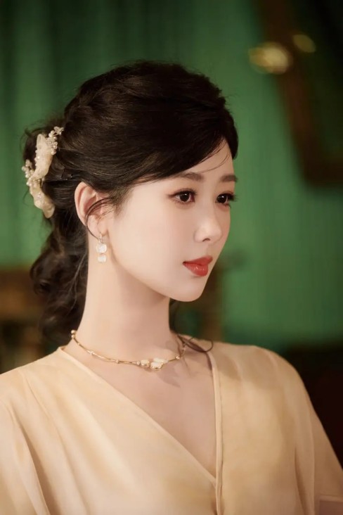 杨千嬅红馆演唱会意外纪实：三十年天后的专业与温度